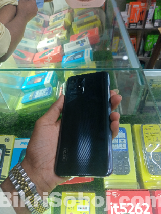 Realme Narzo 50